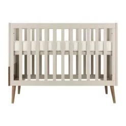 Europe Baby Sev Babykamer Cashmere/Walnoot | Ledikant 60x120 cm + Commode + Kast 2-Deurs